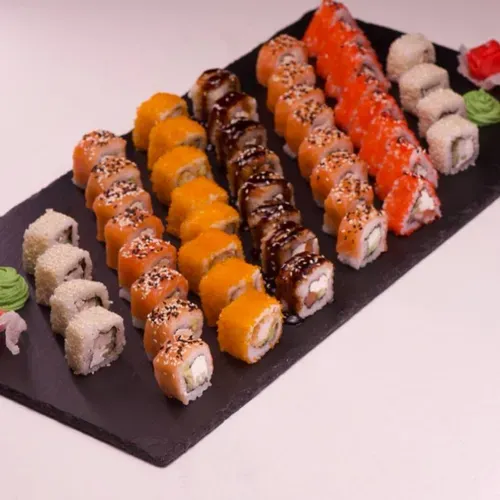 Big set sushi