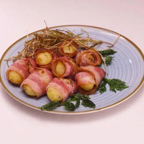 Cartofi in bacon